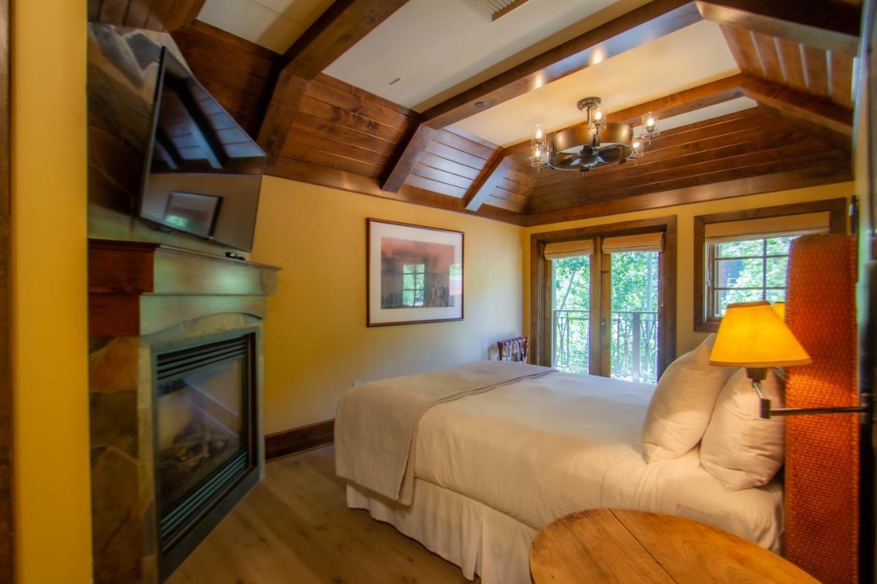 West Shore Cafe And Inn Homewood Exteriér fotografie