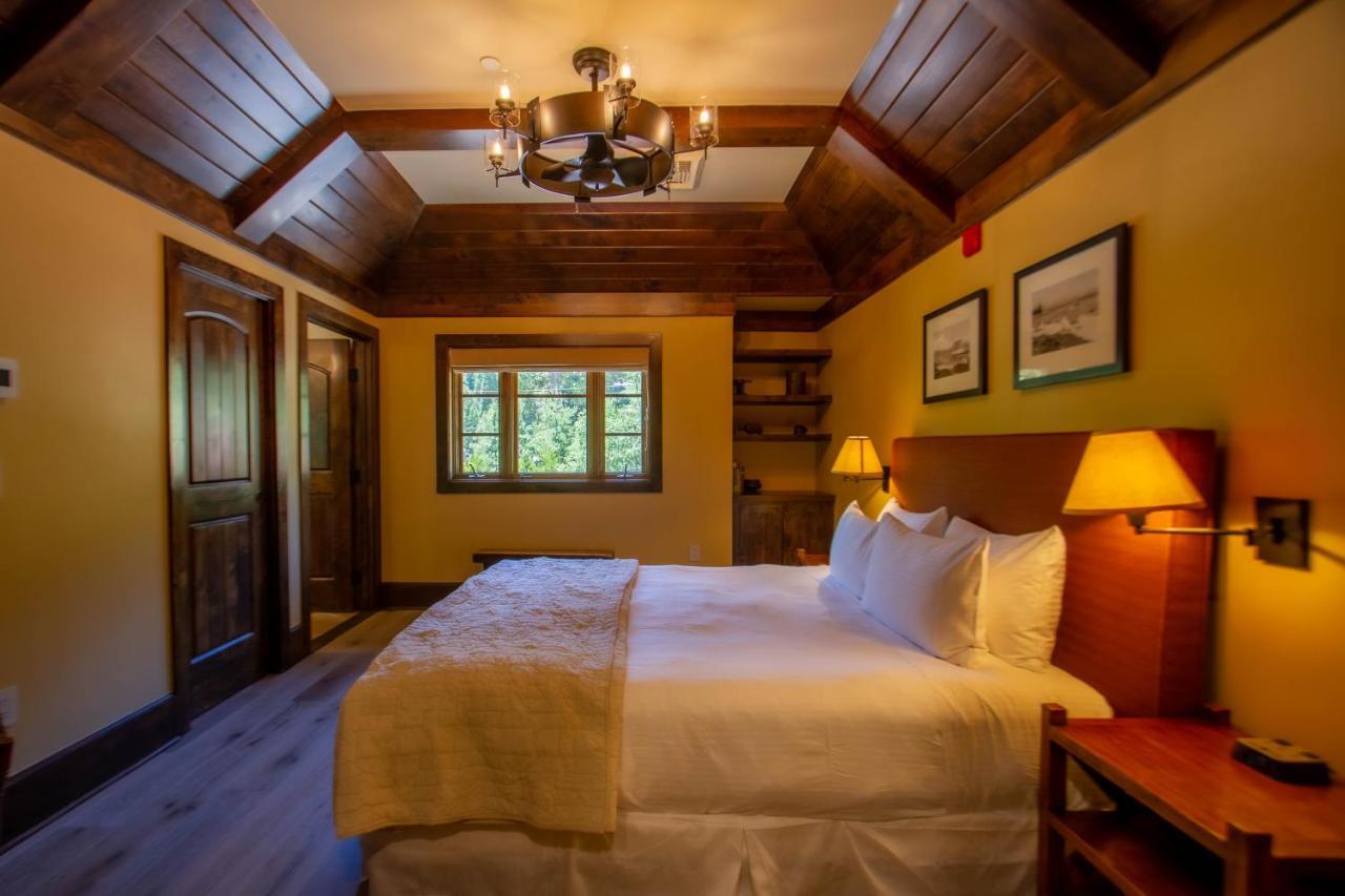 West Shore Cafe And Inn Homewood Exteriér fotografie